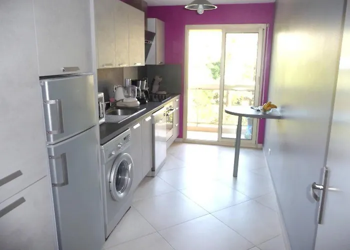 Spacieux 3 P Juan Les Pins Apartment *